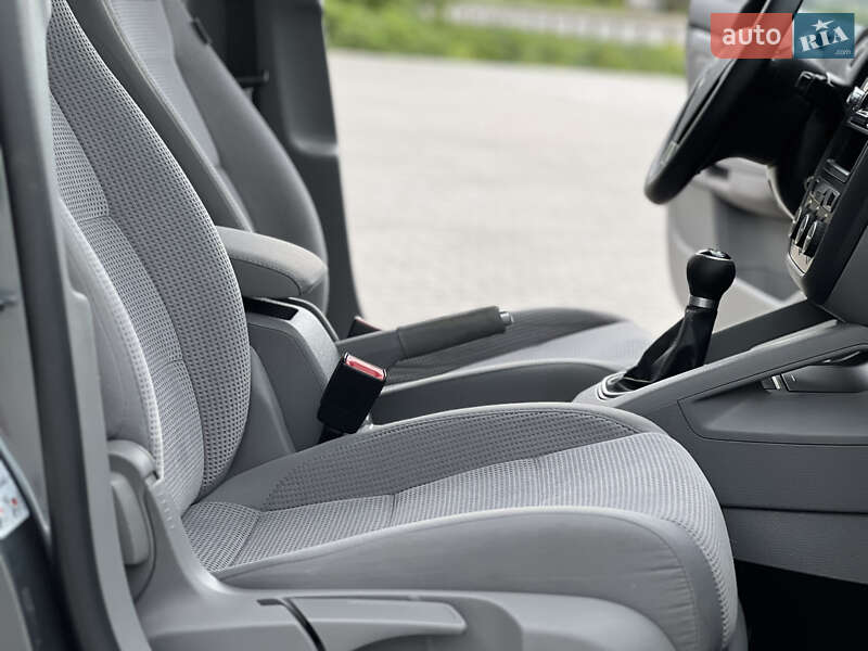 Volkswagen Golf 2009