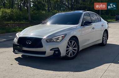 Infiniti Q50 2016
