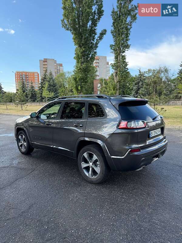 Jeep Cherokee 2019