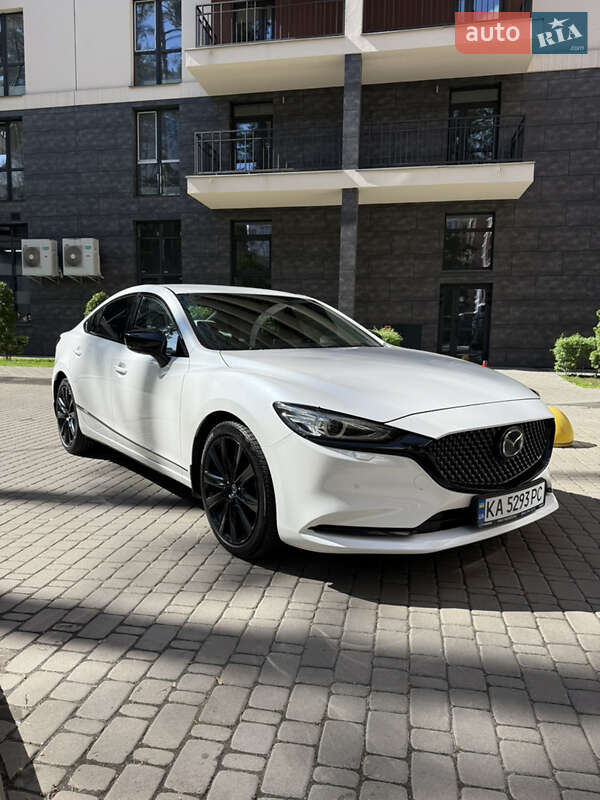 Mazda-8