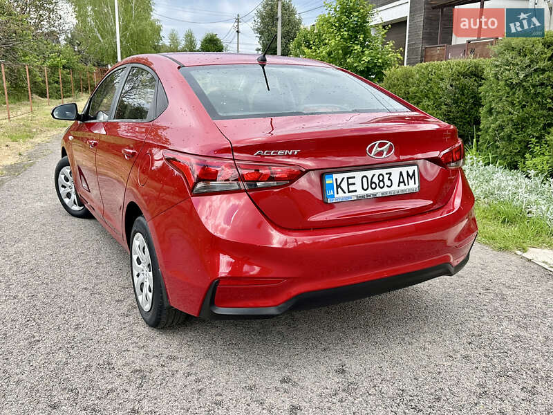 Hyundai-8
