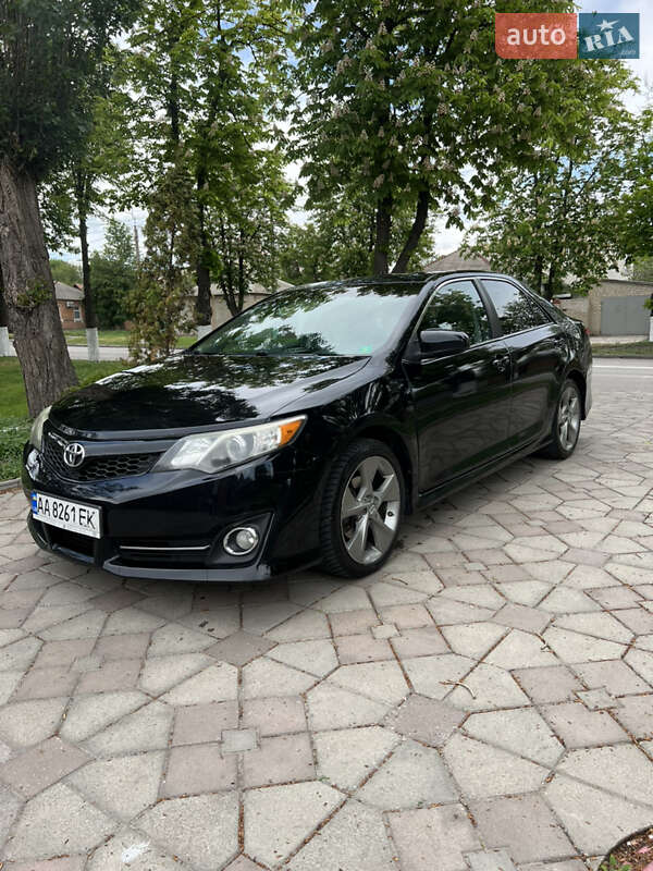 Toyota Camry 2013