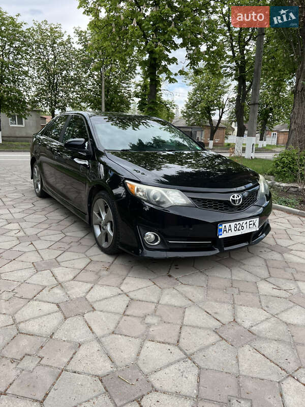 Toyota Camry 2013
