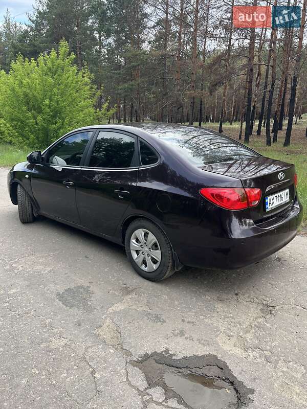 Hyundai Elantra 2008