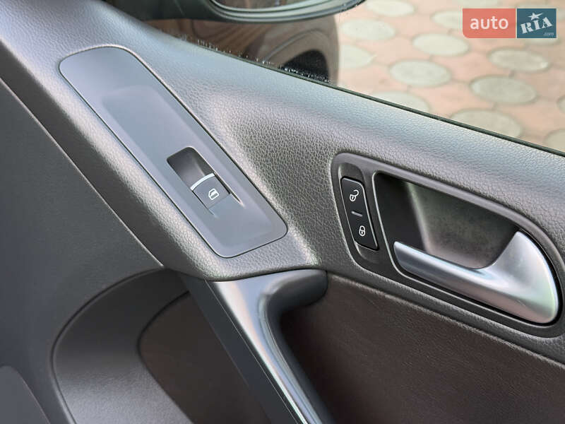 Volkswagen Tiguan 2016