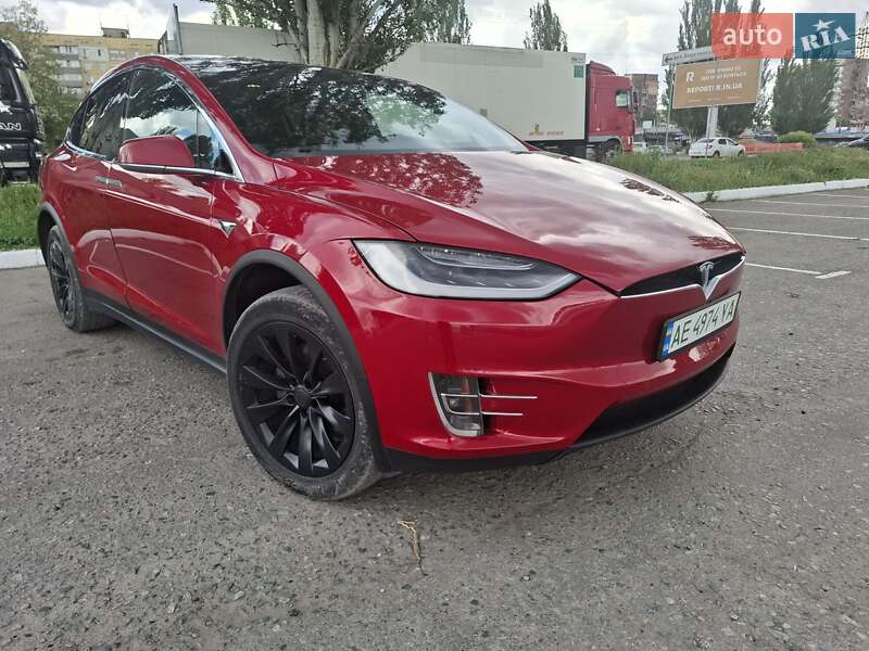 Tesla-4