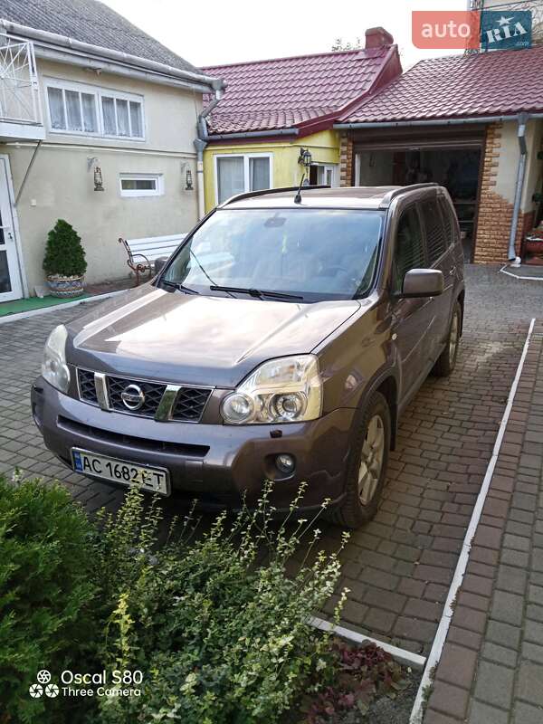 Nissan-9