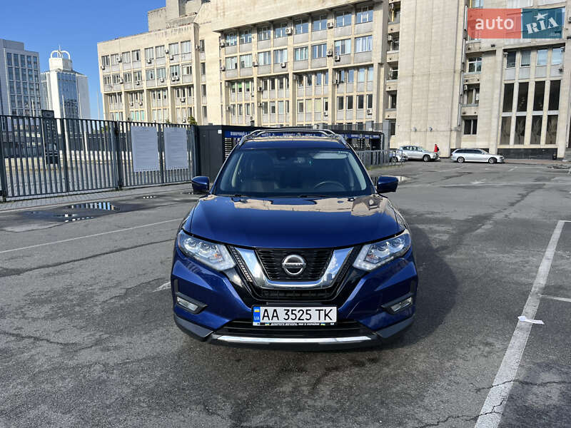 Nissan-8