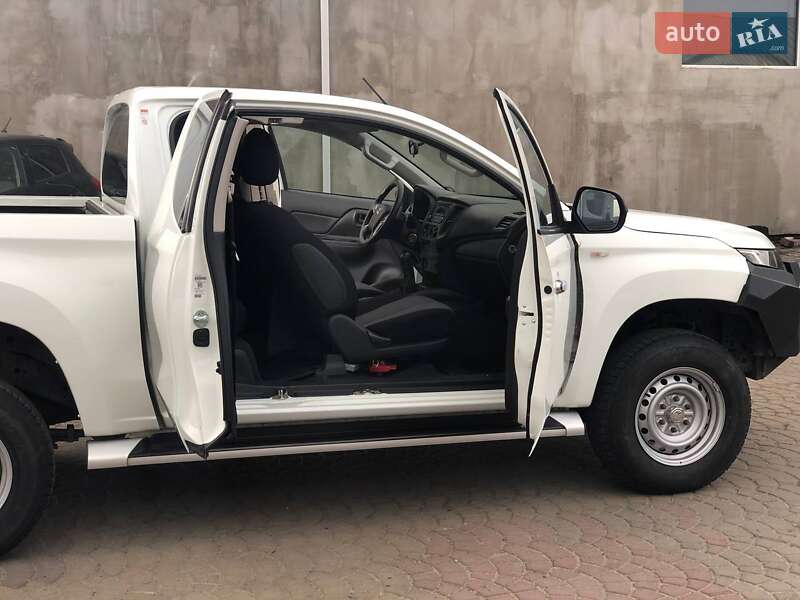 Mitsubishi L 200 2019