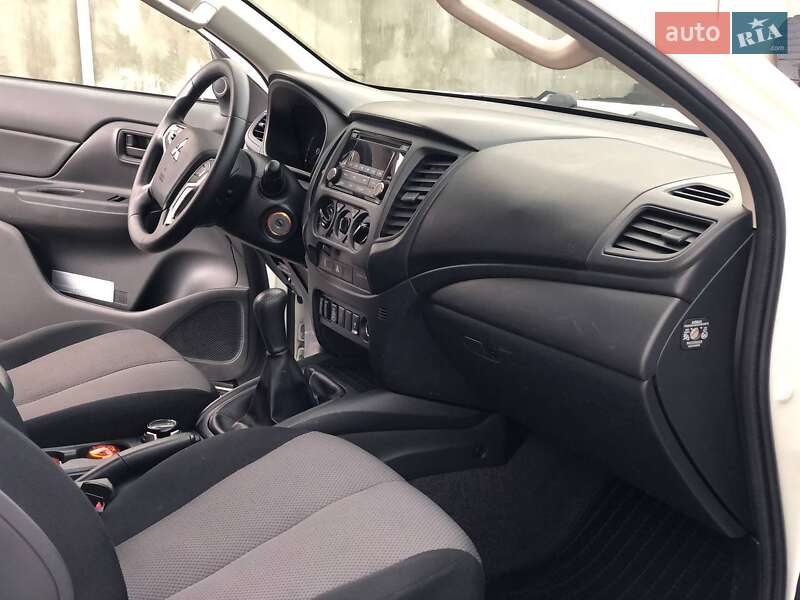 Mitsubishi L 200 2019