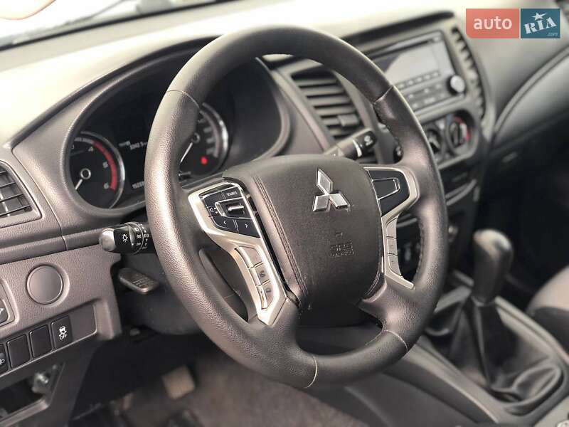 Mitsubishi L 200 2019