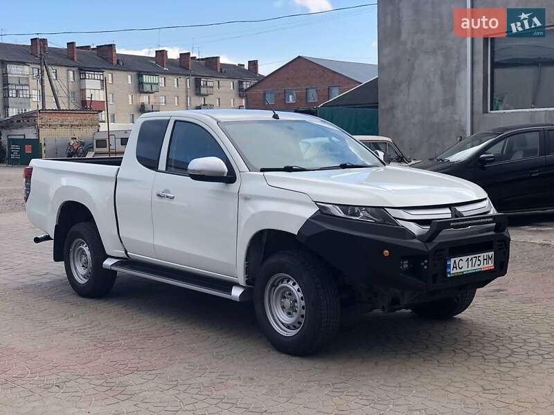 Mitsubishi L 200 2019