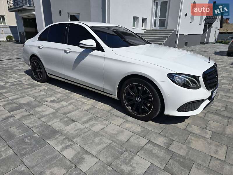 Mercedes-Benz E-Class 2018