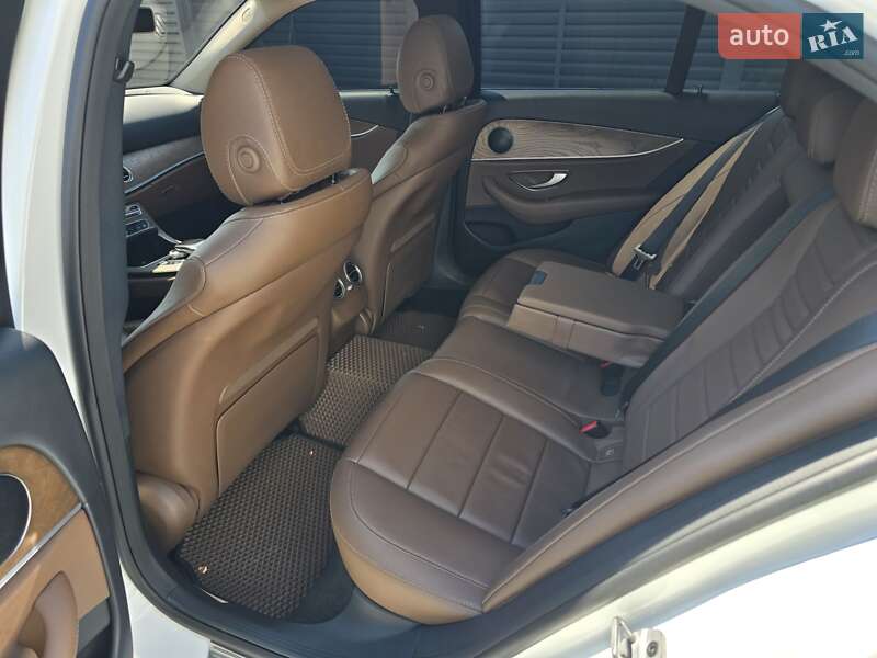 Mercedes-Benz E-Class 2018