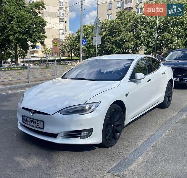 Tesla-4