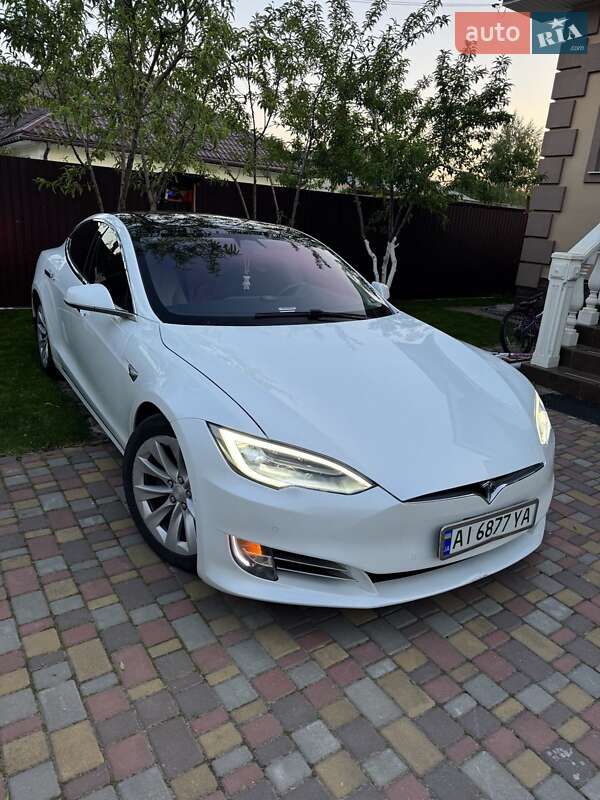 Tesla-10