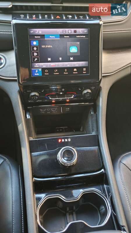 Jeep Grand Cherokee 2022