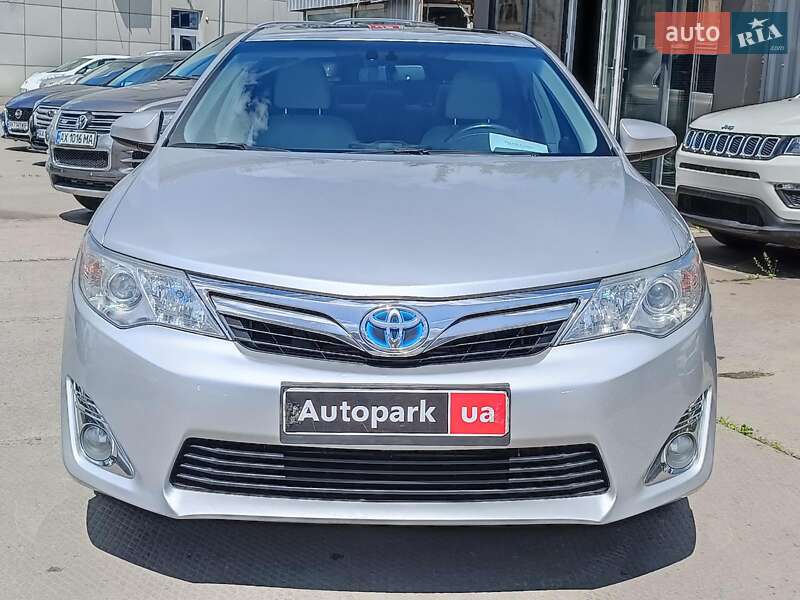 Toyota Camry 2013