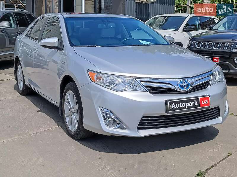 Toyota Camry 2013