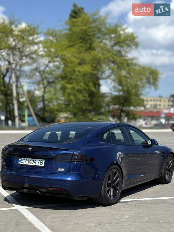 Tesla-5