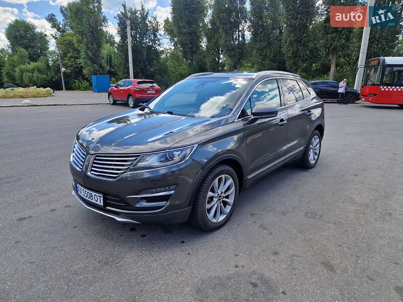 Lincoln MKC 2017