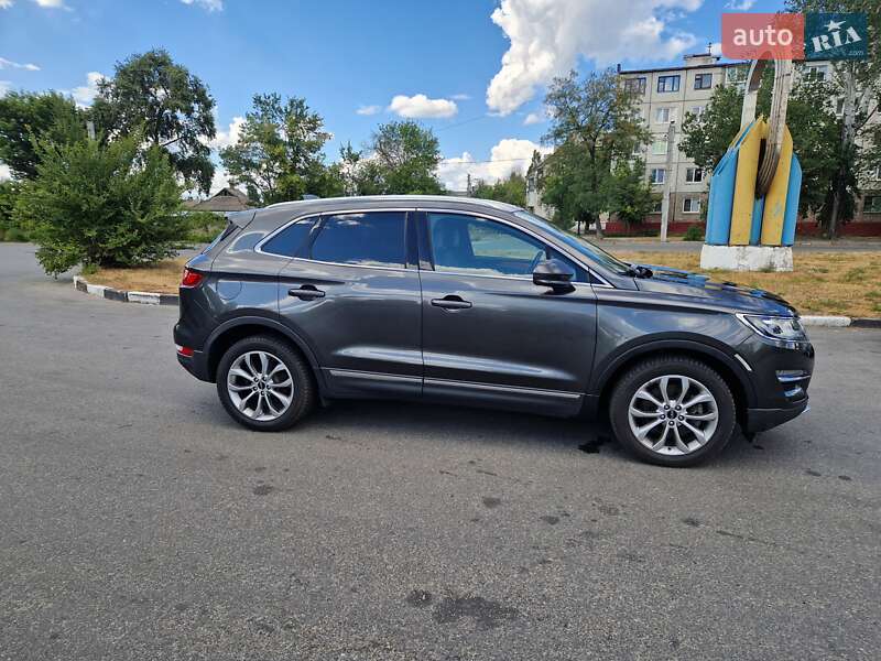 Lincoln MKC 2017