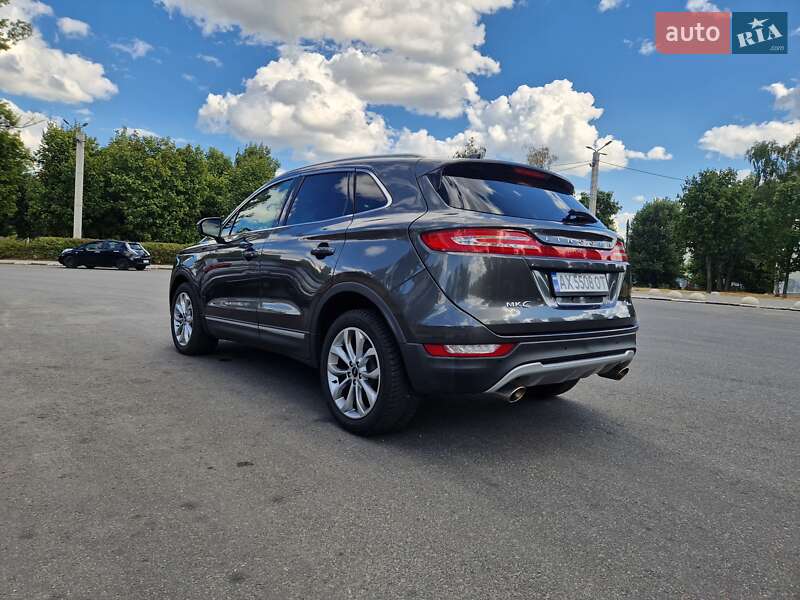 Lincoln MKC 2017