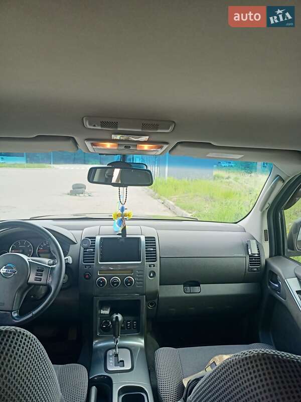 Nissan Pathfinder 2008