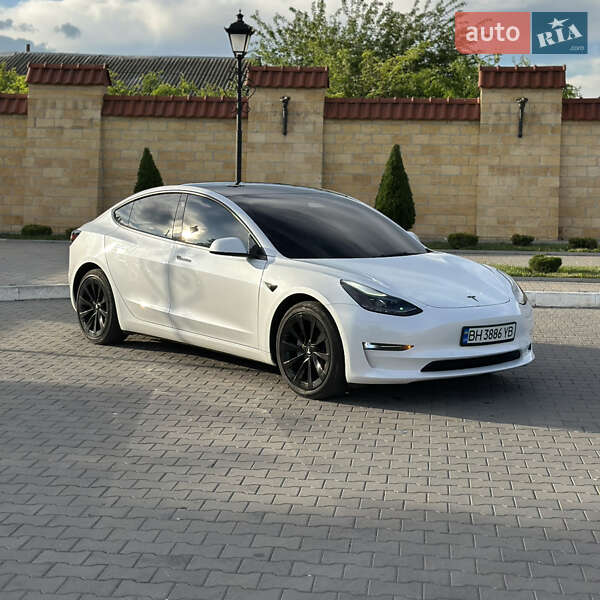 Tesla-6