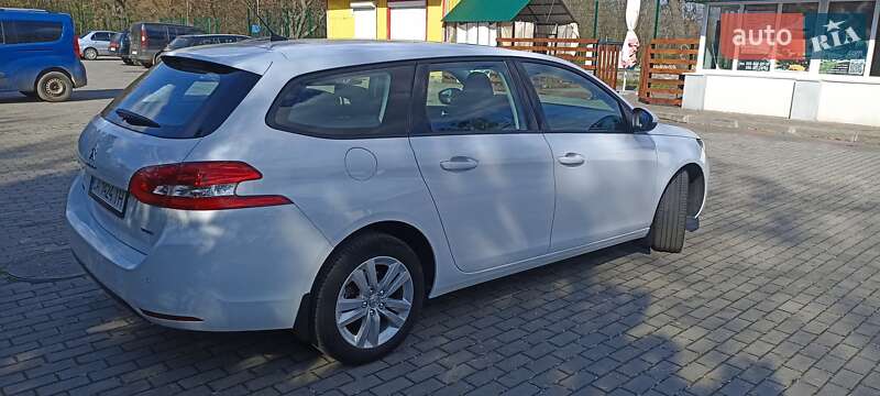 Peugeot 308 2015