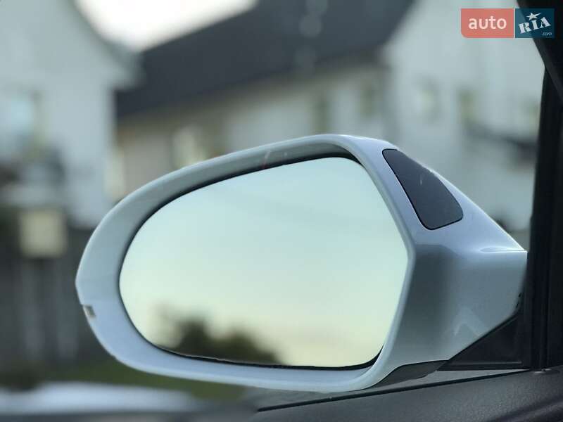 Audi-66