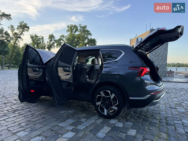 Hyundai-38