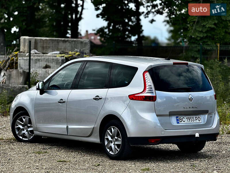 Renault Grand Scenic 2011