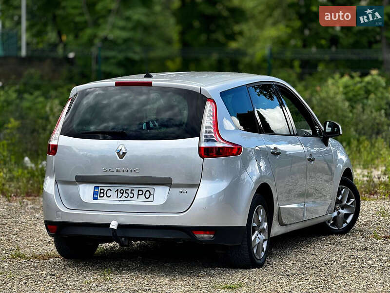 Renault Grand Scenic 2011