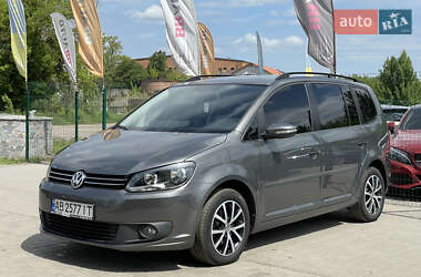 Volkswagen Touran 2012