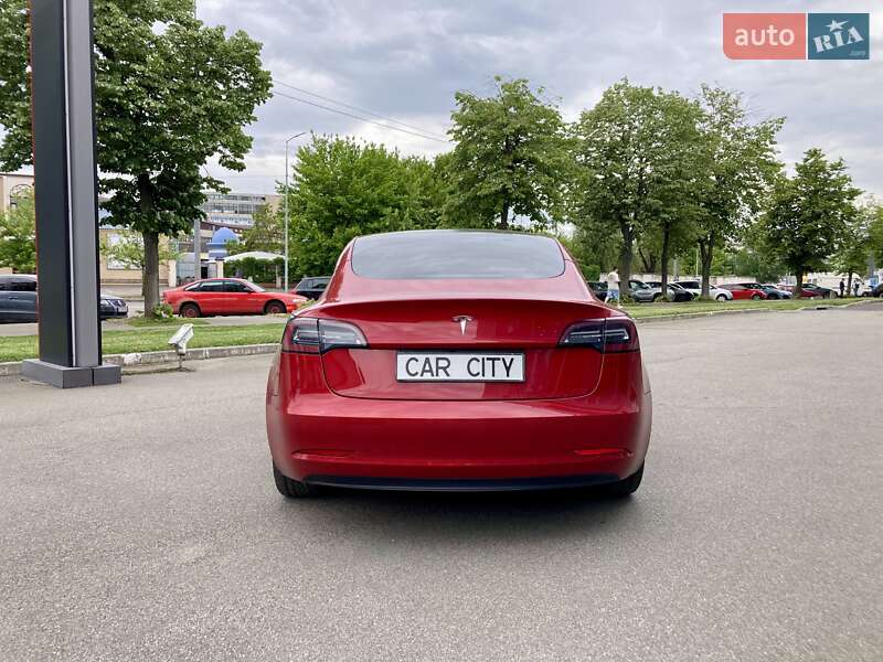 Tesla-5
