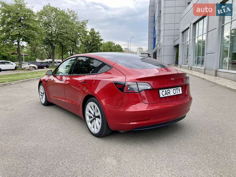 Tesla-6
