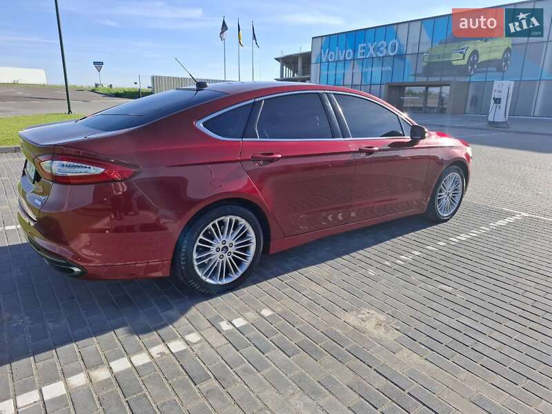 Ford Fusion 2014