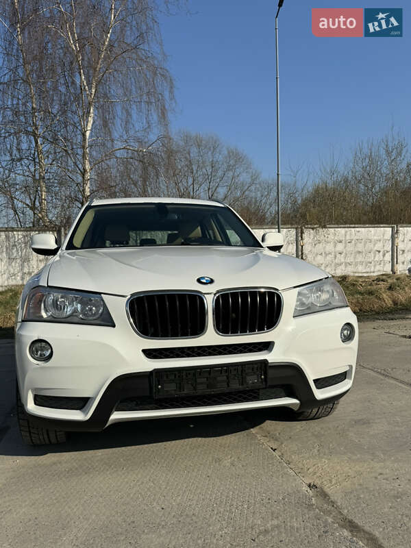 BMW X3 2012