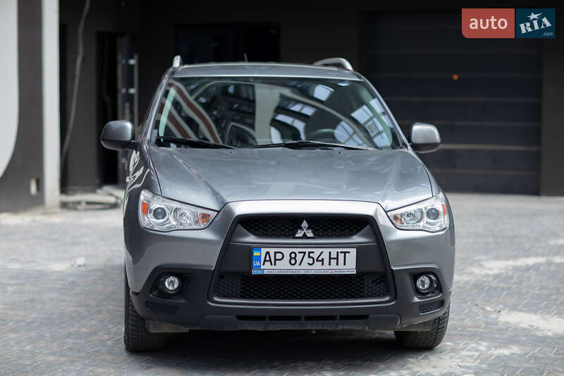 Mitsubishi ASX 2011