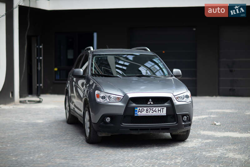 Mitsubishi ASX 2011