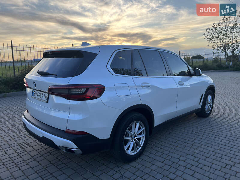 BMW X5 2019