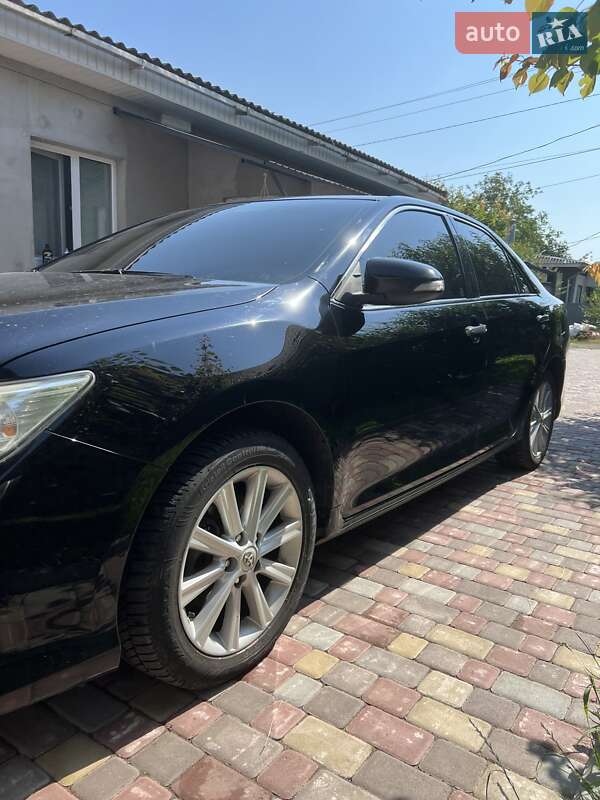 Toyota Camry 2011