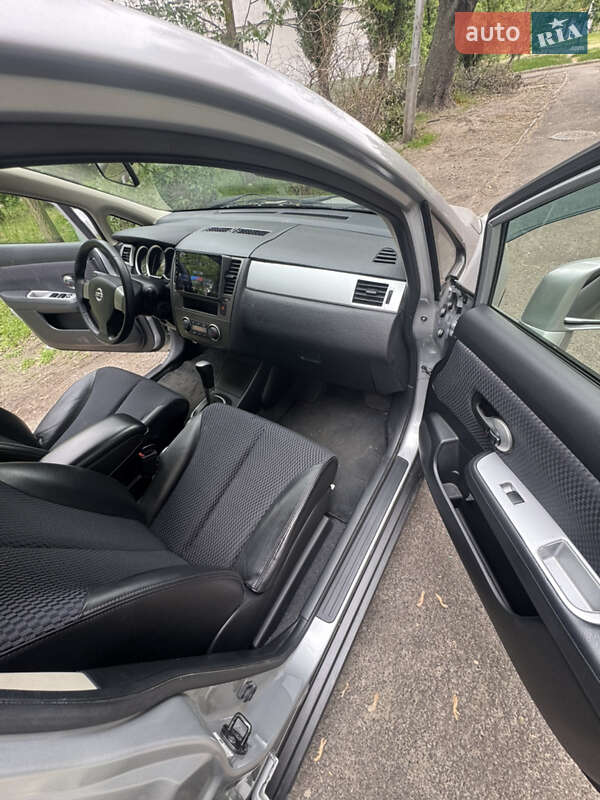 Nissan-18