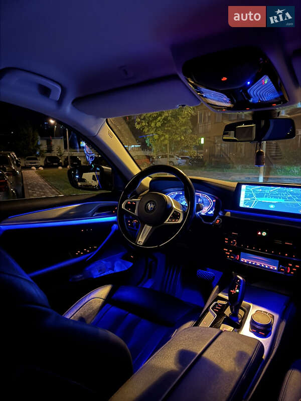 BMW-102