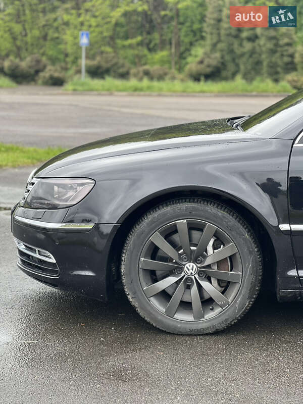Volkswagen Phaeton 2013