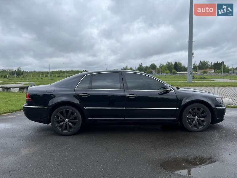 Volkswagen Phaeton 2013