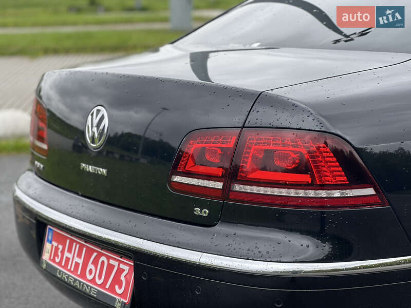 Volkswagen Phaeton 2013