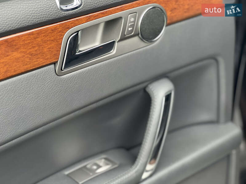 Volkswagen Phaeton 2013