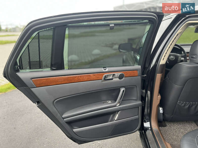 Volkswagen Phaeton 2013